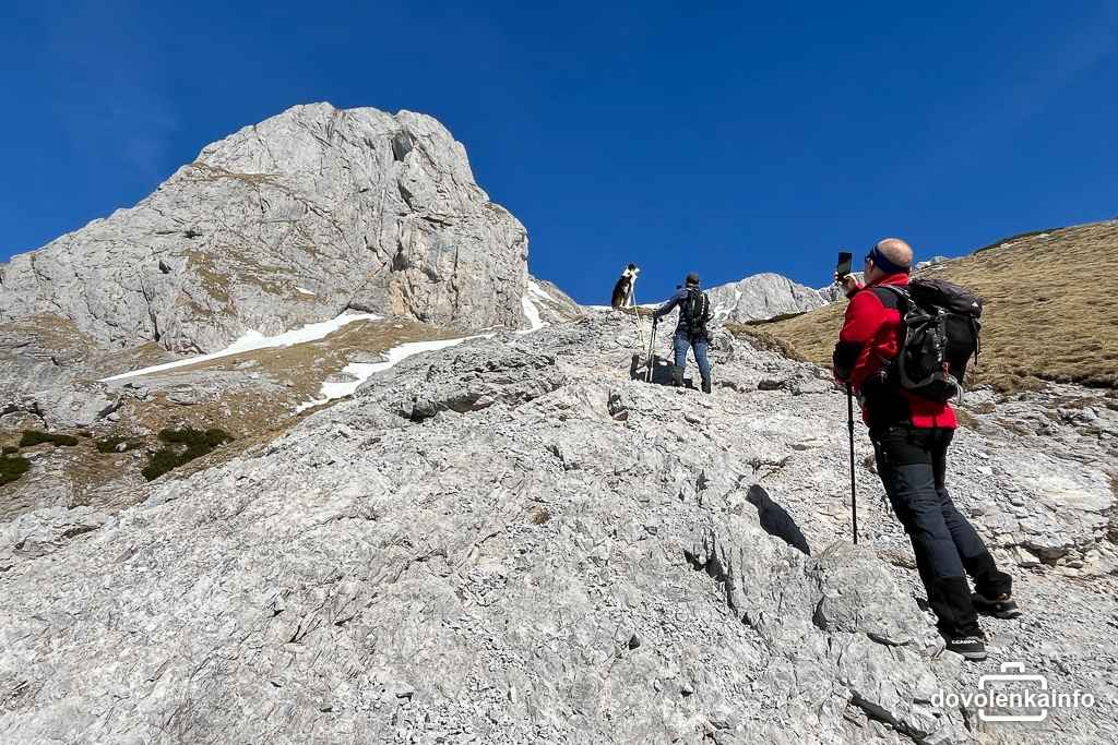 Terén v závere stúpania dolinou od lokality Bodenbauer.