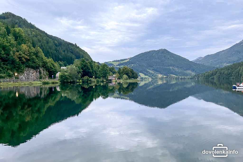 Večer pri jazere Lunzer See má svoje čaro.