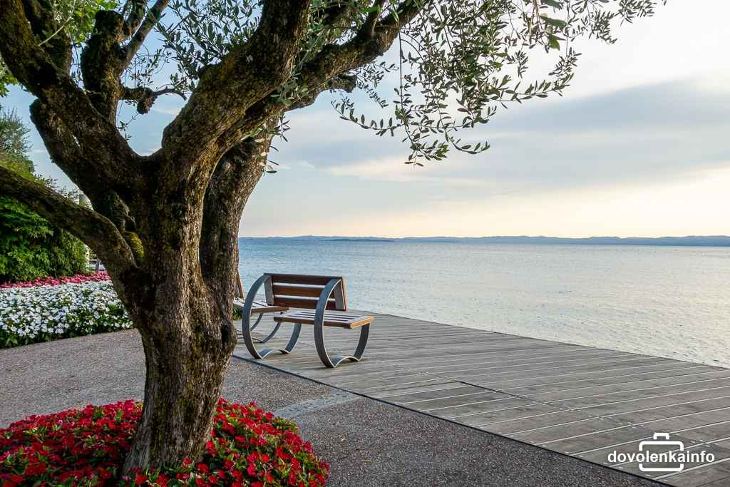 Romantické zákutia pri Lago di Garda v Bardoline.
