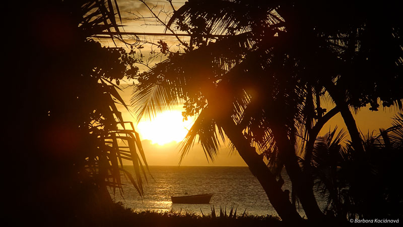 Západ Slnka na ostrove Mahé, Seychely