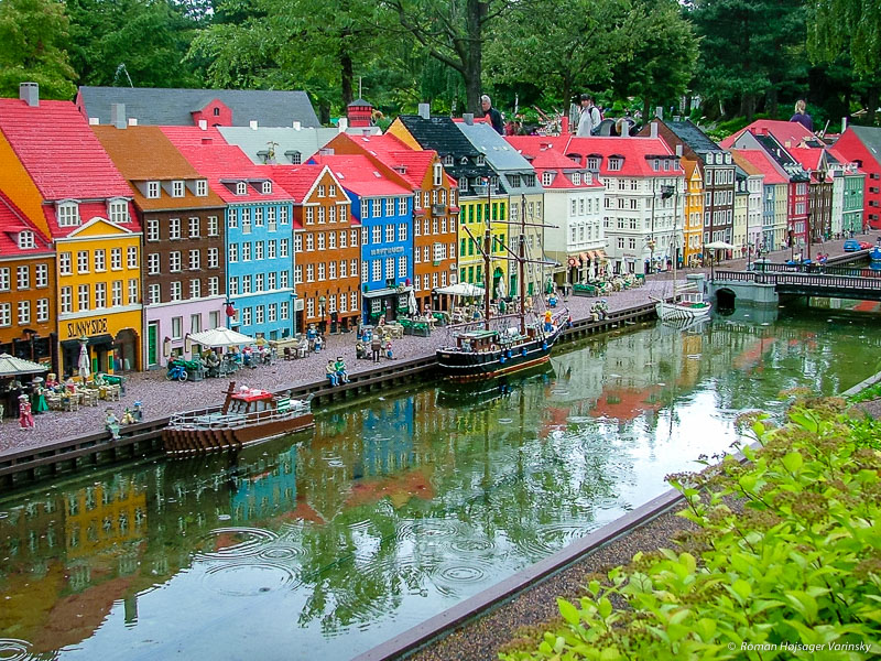 Replika kanálu Nyhavn v Legolande Billund, Dánsko