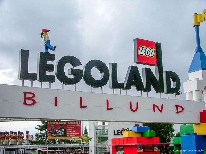 Vstupná brána do Legolandu Billund v Dánsku
